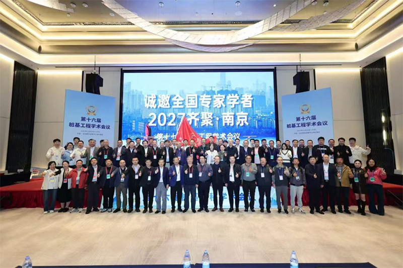 1765783928853844.jpg 640.jpg